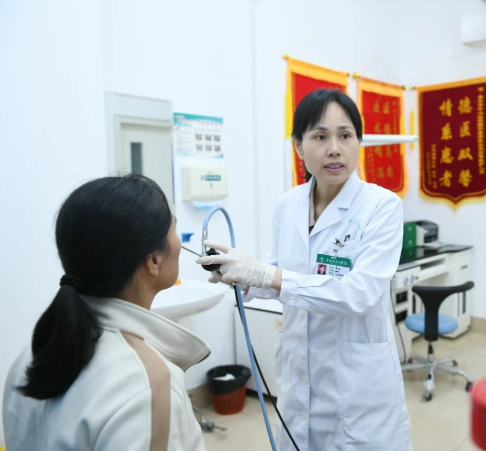 泰安市中心医院眼科主治医师李燕:以匠心守护光明 用真情温暖患者