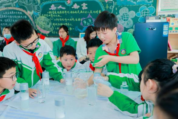 5d07d960-60a7-4c9e-a707-3a8f76ee89cf.png