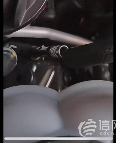 价值超百万的保时捷提车12天便行驶中漏油,拖到济南济西保时捷4S店后该车车辆信息竟神秘消失了