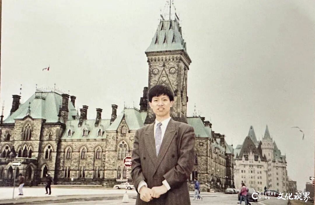 向母校捐款千万,办大学践行使命——吴立春的教育反哺之路