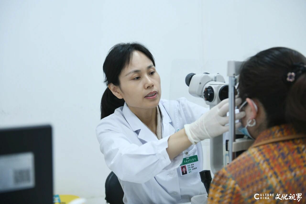 泰安市中心医院眼科主治医师李燕:以匠心守护光明 用真情温暖患者
