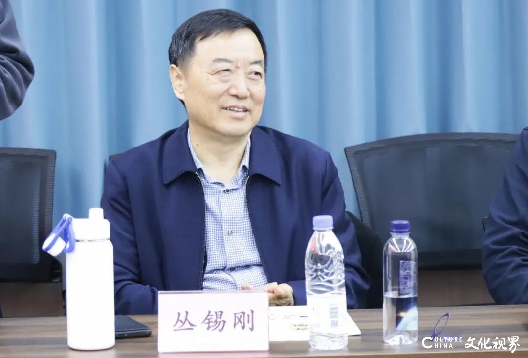 山东省齐鲁文化传承发展促进会专门委员会工作座谈会昨日在济南召开